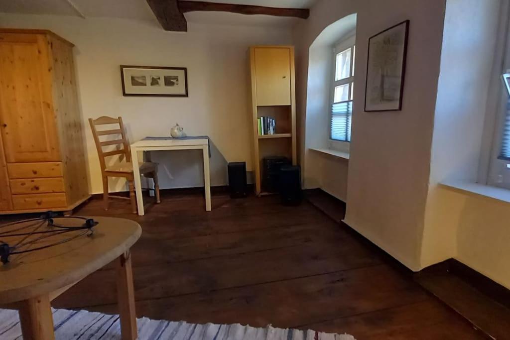 Wohlfuehlwohnung Im Gruenen Auf Pferdehof Apartment